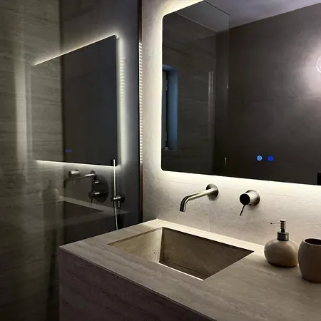 Parian Marble House * Marathion