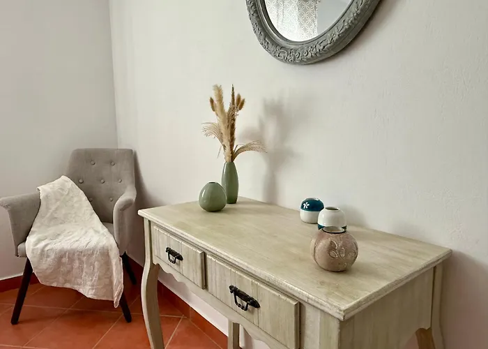 Parian Marble House * Marathion