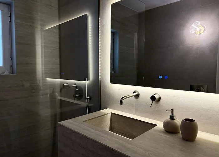 Parian Marble House * Marathion